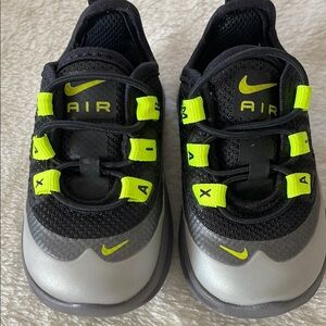 Nike Infant Sneakers Black Silver with Neon Accents